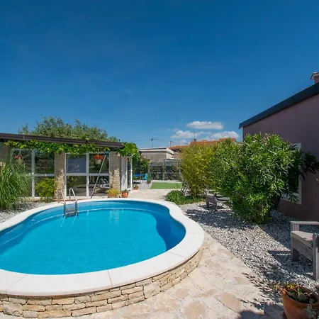 Arwen, With Pool Juršići